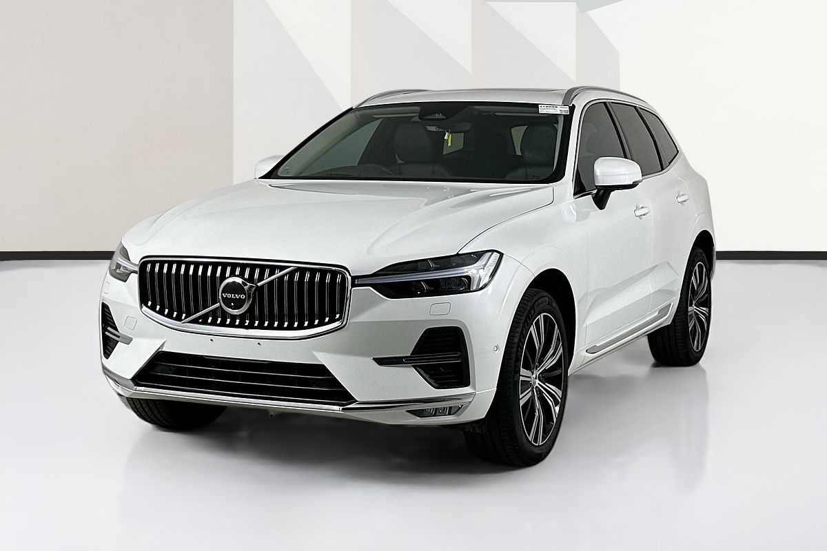 2022 Volvo XC60 B5 INSCRIPTION MHEV 246 MY22