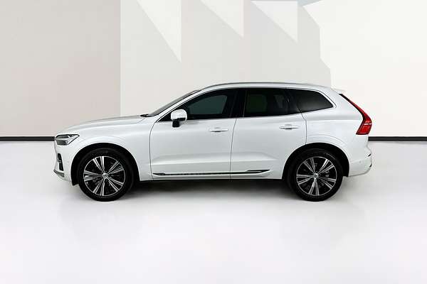 2022 Volvo XC60 B5 INSCRIPTION MHEV 246 MY22