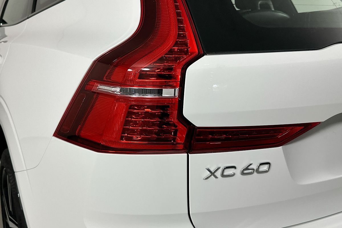 2019 Volvo XC60 T6 R-DESIGN (AWD) 246 MY20