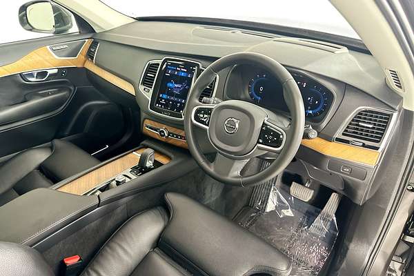 2022 Volvo XC90 PLUS B5 MHEV 256 MY23