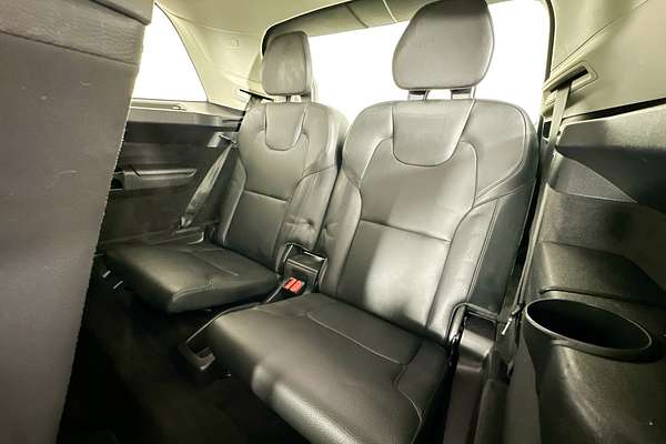 2022 Volvo XC90 PLUS B5 MHEV 256 MY23
