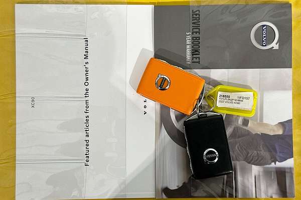 2022 Volvo XC90 PLUS B5 MHEV 256 MY23