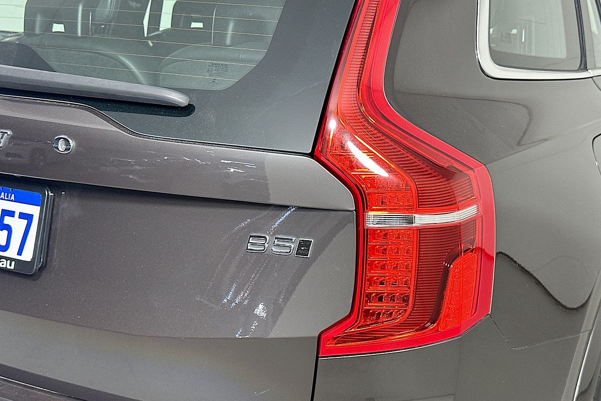 2022 Volvo XC90 PLUS B5 MHEV 256 MY23