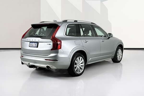 2016 Volvo XC90 T6 2.0 MOMENTUM 256 MY16