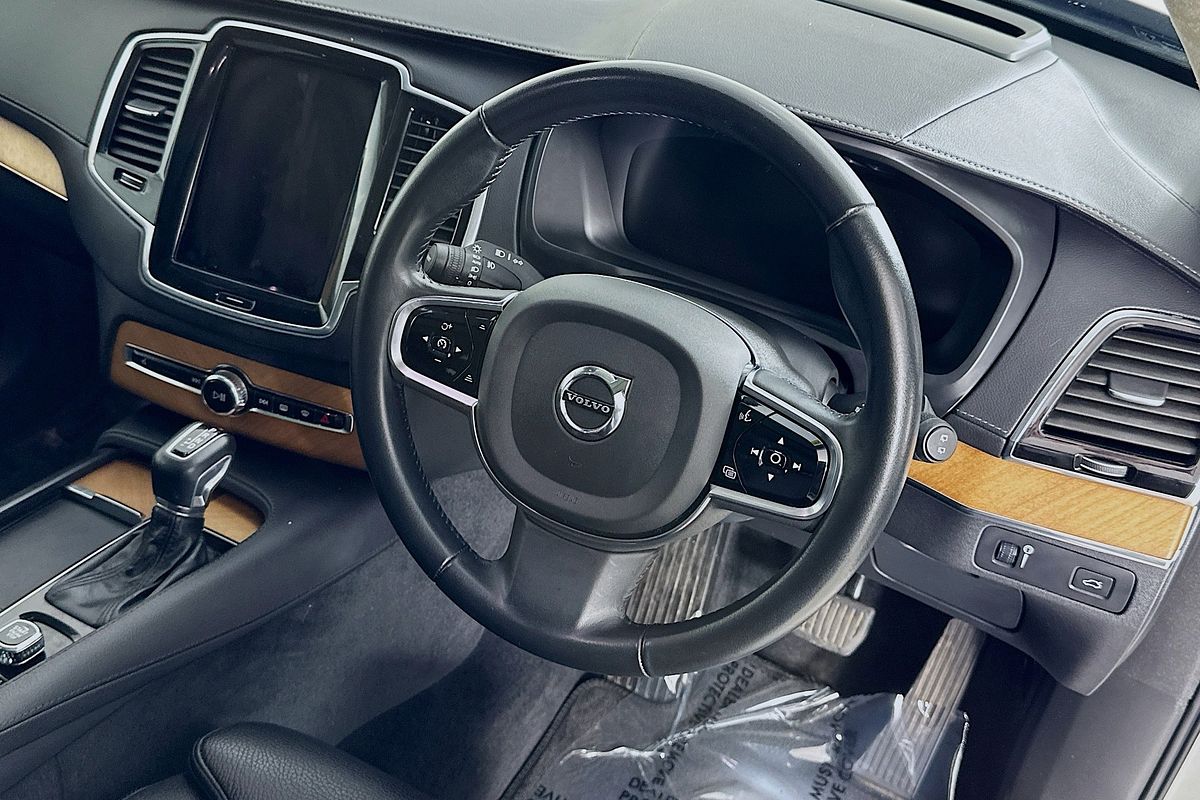 2021 Volvo XC90 T6 INSCRIPTION (AWD) 256 MY21