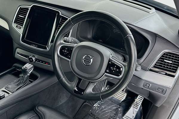 2021 Volvo XC90 T6 R-DESIGN (AWD) 256 MY21