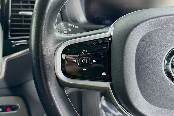 2021 Volvo XC90 T6 R-DESIGN (AWD) 256 MY21