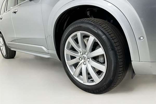 2016 Volvo XC90 T6 2.0 MOMENTUM 256 MY16