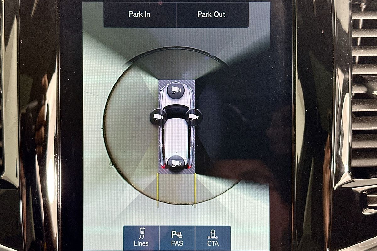 2021 Volvo XC90 T6 R-DESIGN (AWD) 256 MY21