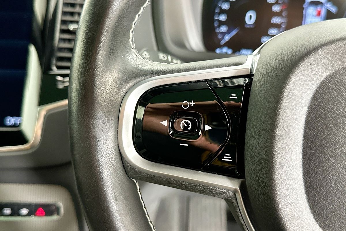 2021 Volvo XC90 T6 R-DESIGN (AWD) 256 MY21