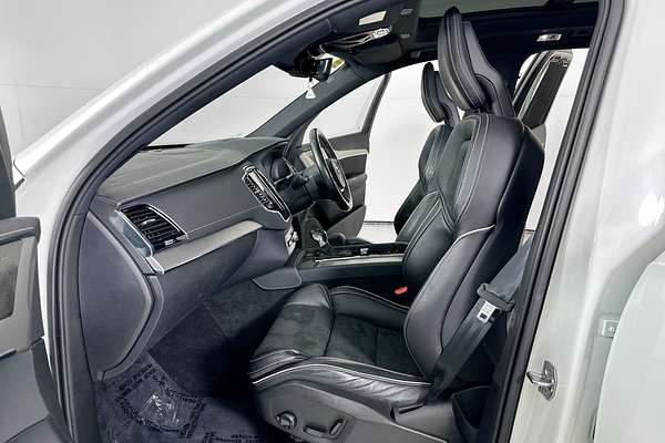 2021 Volvo XC90 T6 R-DESIGN (AWD) 256 MY21