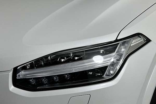 2021 Volvo XC90 T6 R-DESIGN (AWD) 256 MY21