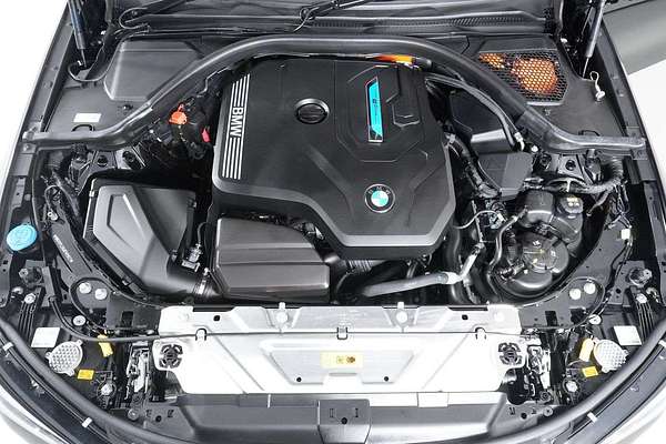 2022 BMW 3 30e M SPORT PHEV G20