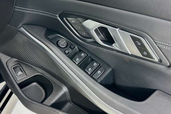 2021 BMW 3 30i M SPORT G20