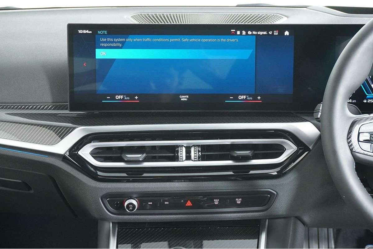 2025 BMW M3  G80 LCI
