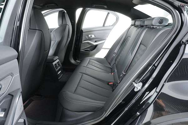2025 BMW M3  G80 LCI