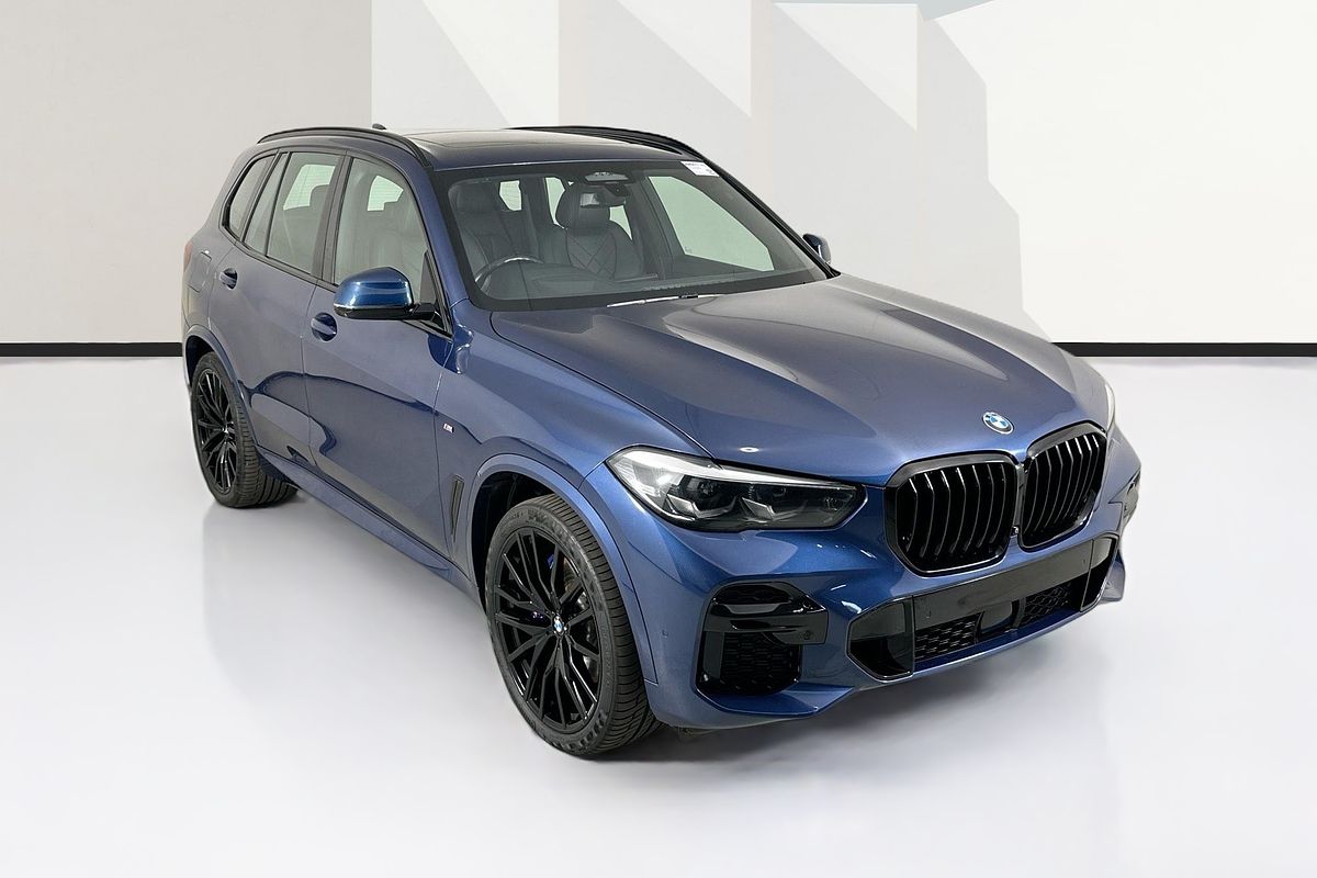 2022 BMW X5 xDrive30d M Sport G05