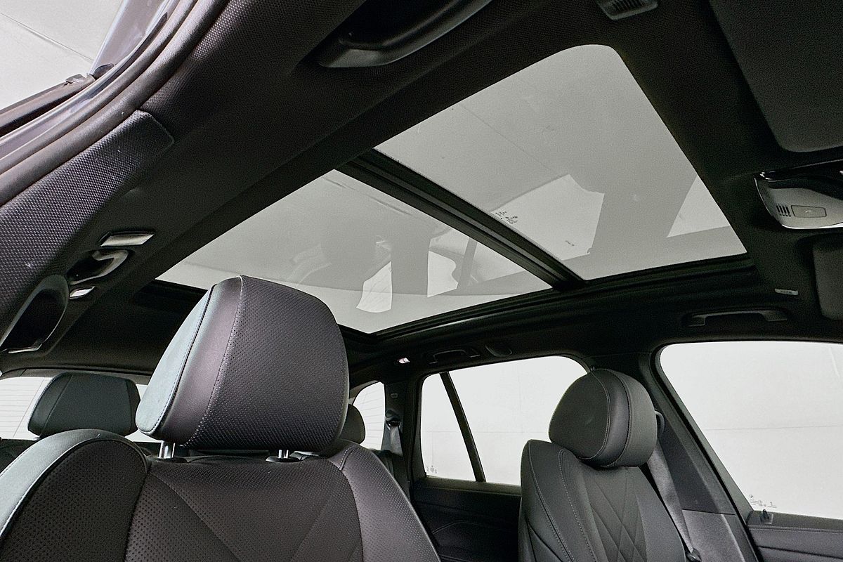 2023 BMW X5 xDRIVE30d M SPORT G05