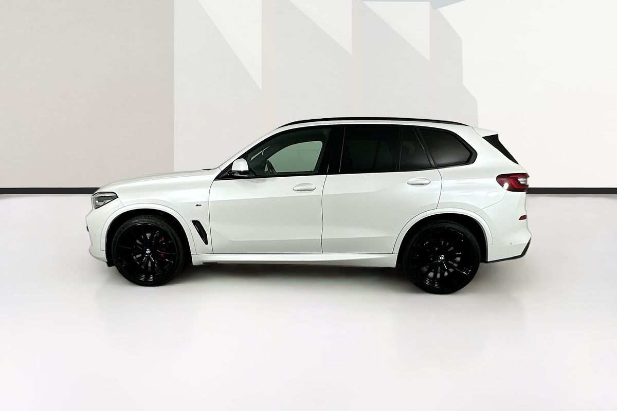 Vehicle photo 5