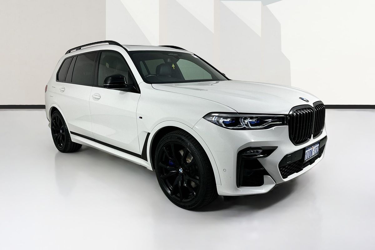 2020 BMW X7 M50i
