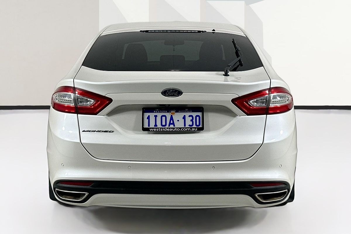 Vehicle photo 7