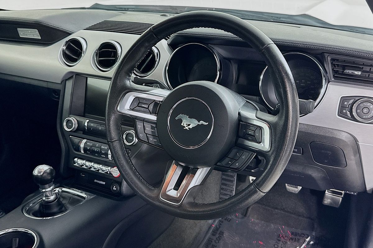 2017 Ford MUSTANG FASTBACK GT 5.0 V8 FM MY17