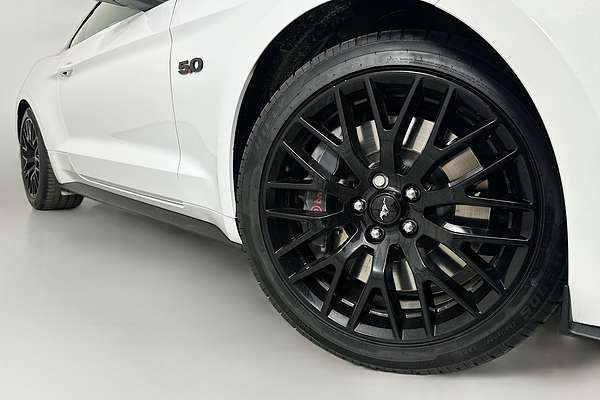 2017 Ford MUSTANG FASTBACK GT 5.0 V8 FM MY17