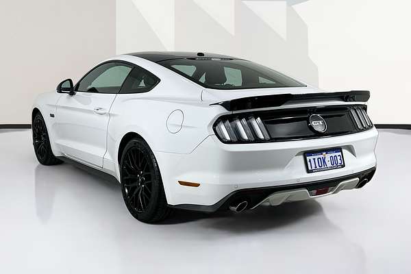 2017 Ford MUSTANG FASTBACK GT 5.0 V8 FM MY17