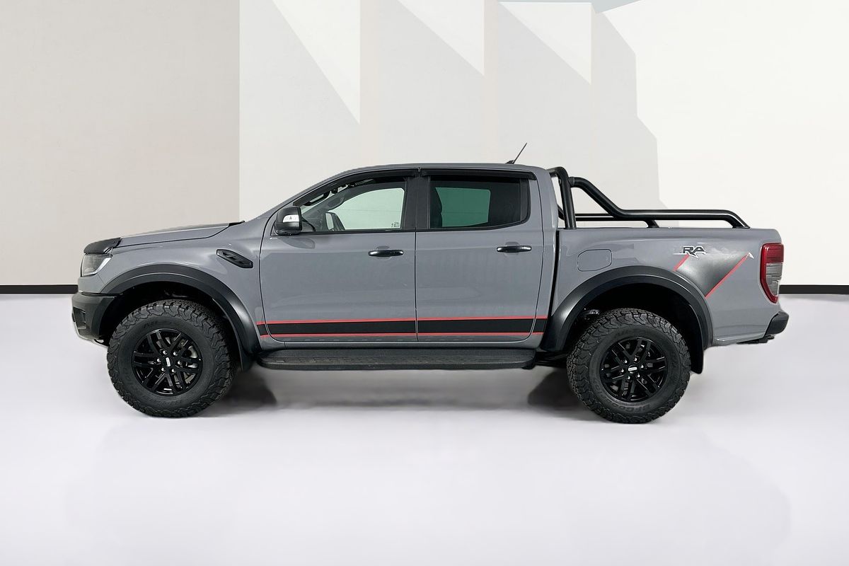Vehicle photo 5
