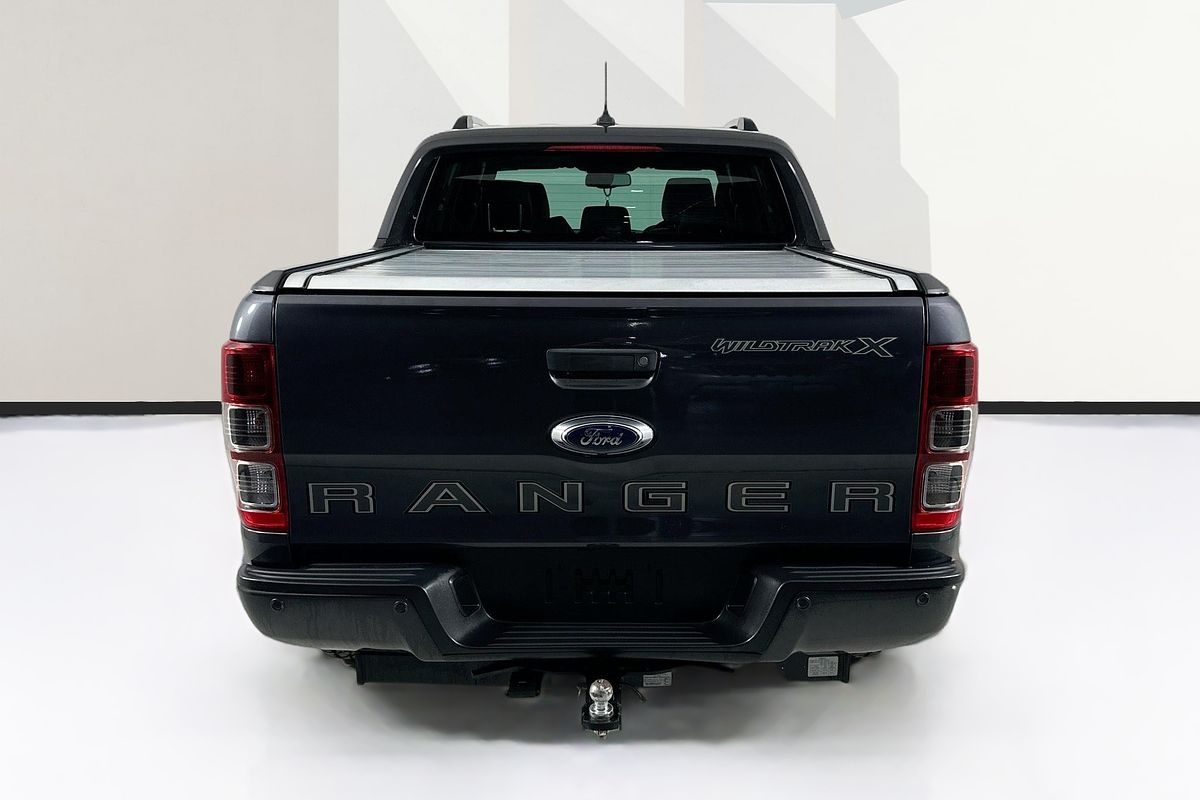 Vehicle photo 7