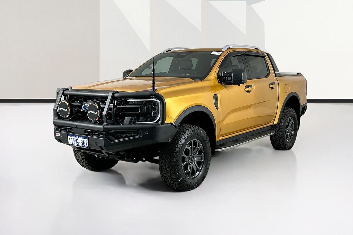 Vehicle photo 4