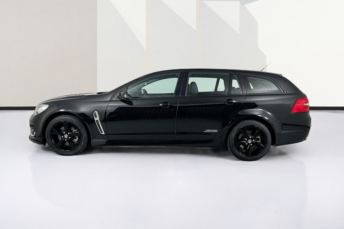 Vehicle photo 5