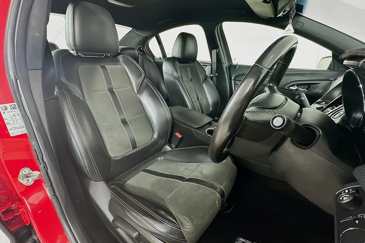 2017 Holden COMMODORE SV6 VF II MY17