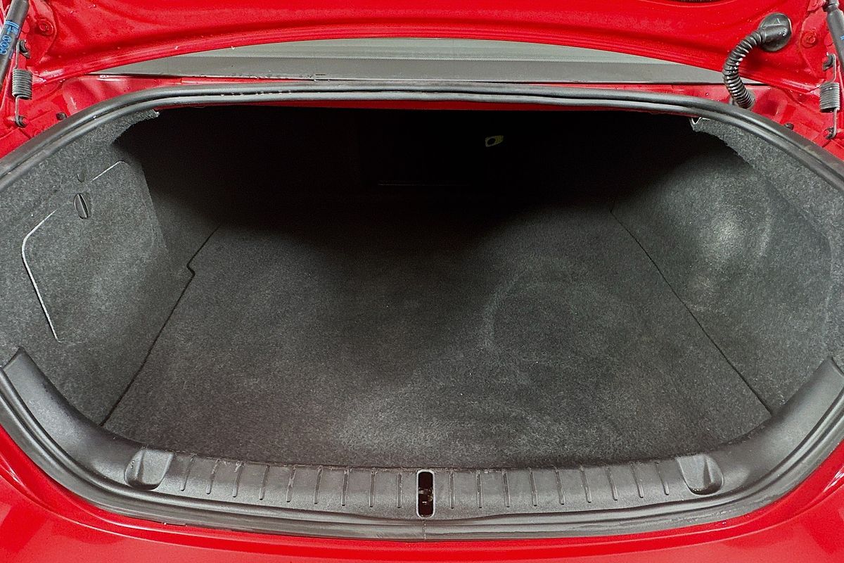 2017 Holden COMMODORE SV6 VF II MY17