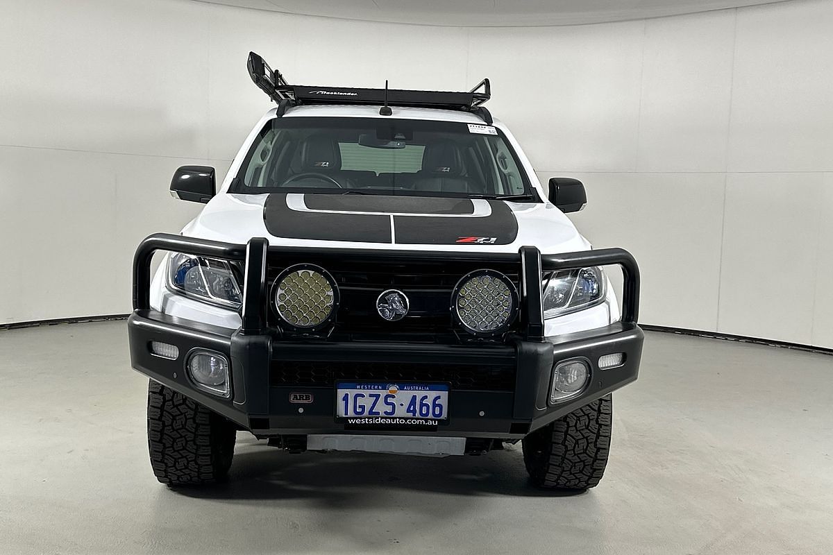 Vehicle photo 2