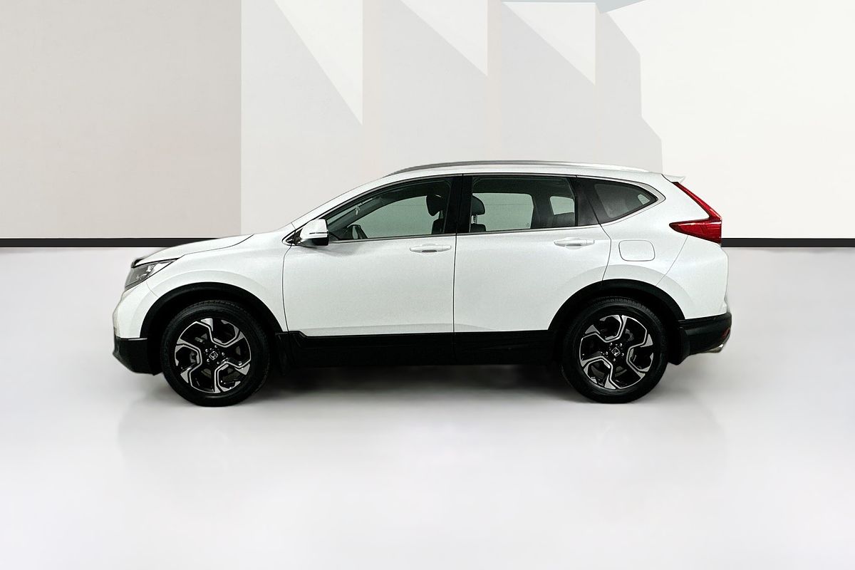 Vehicle photo 5