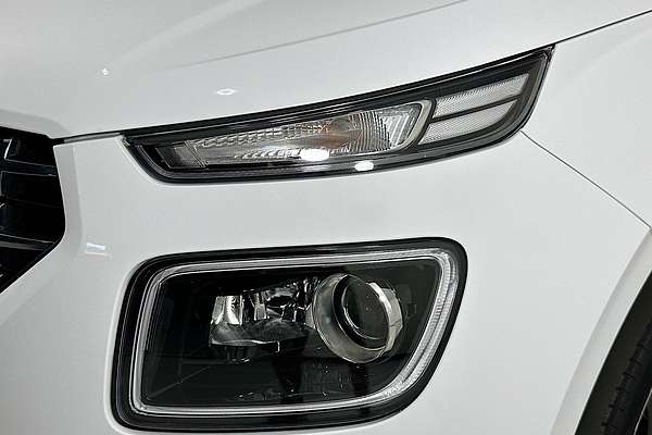 2023 Hyundai VENUE ELITE (BLACK) SUNROOF QX.V5 MY23