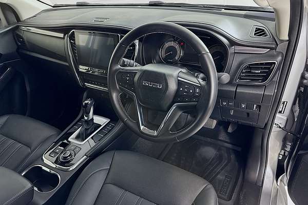 2024 Isuzu MU-X LS-T