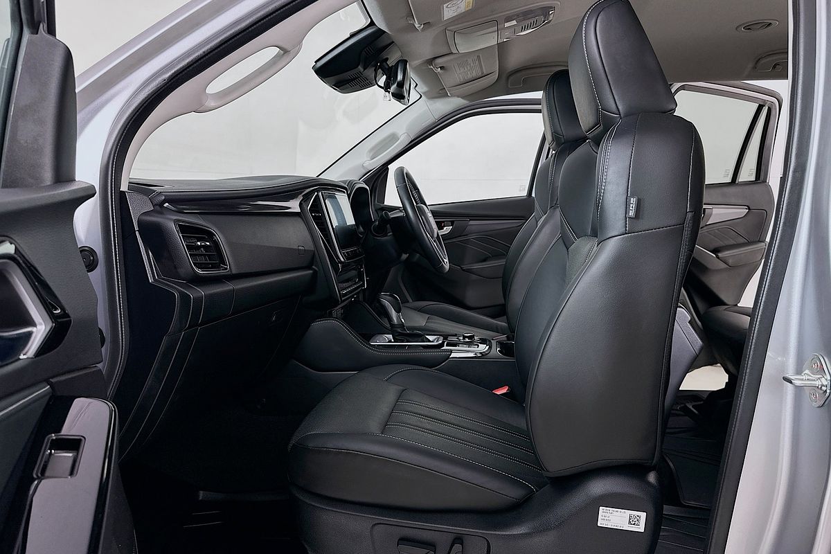 2024 Isuzu MU-X LS-T
