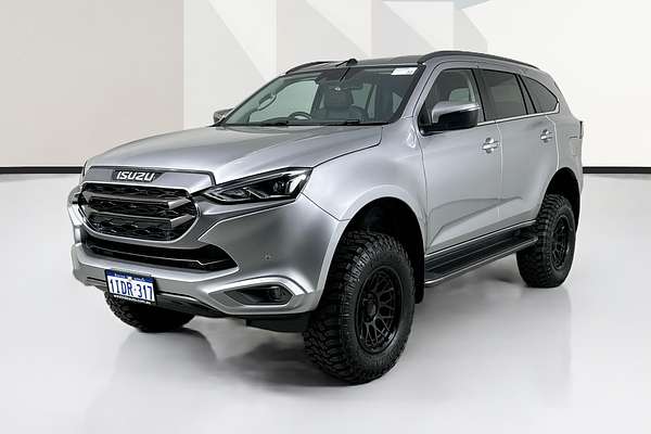 2024 Isuzu MU-X LS-T