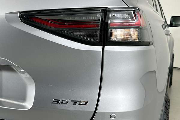 2024 Isuzu MU-X LS-T