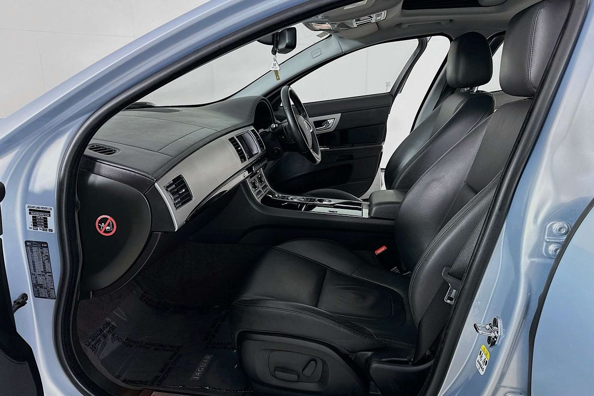 2014 Jaguar XF 3.0D S MY13