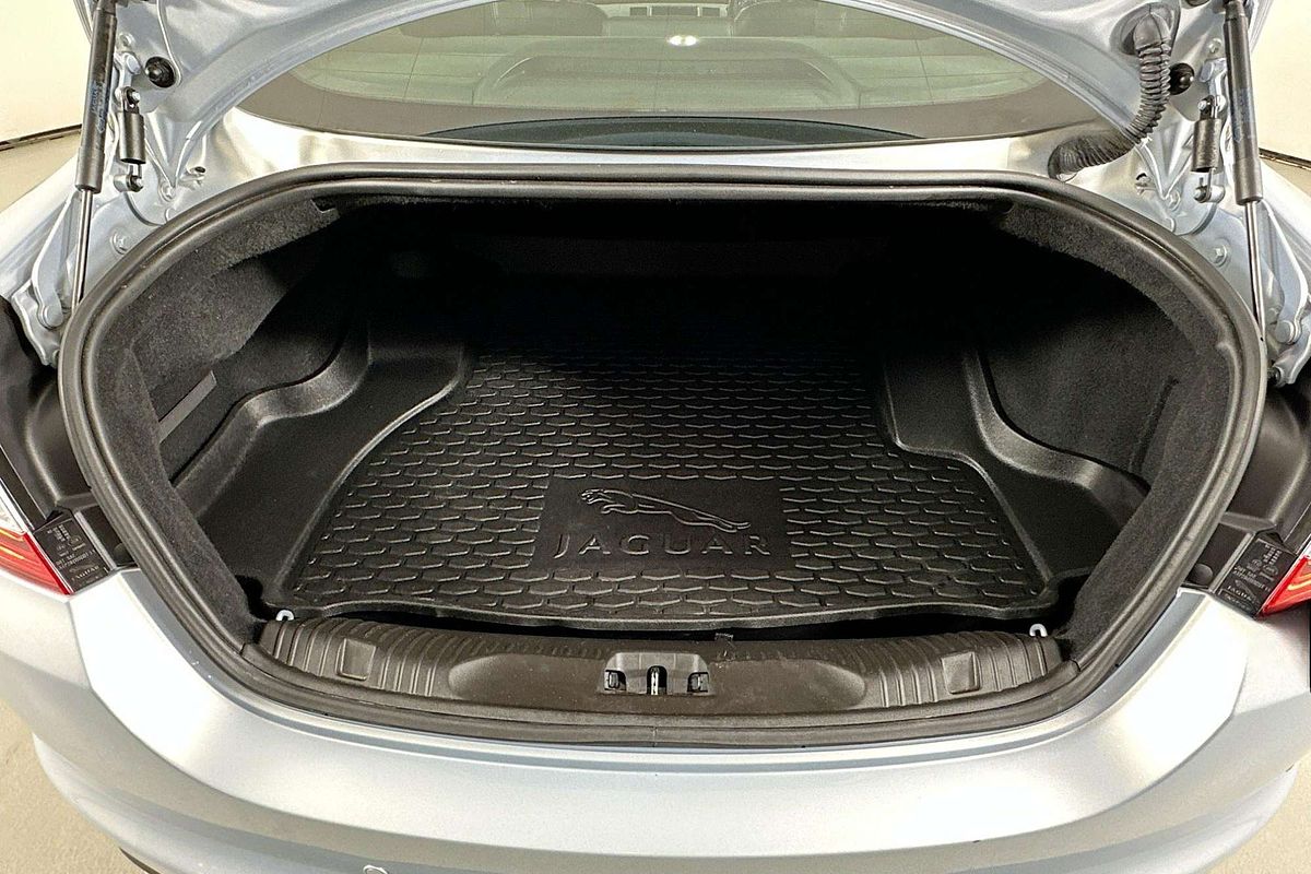 2014 Jaguar XF 3.0D S MY13