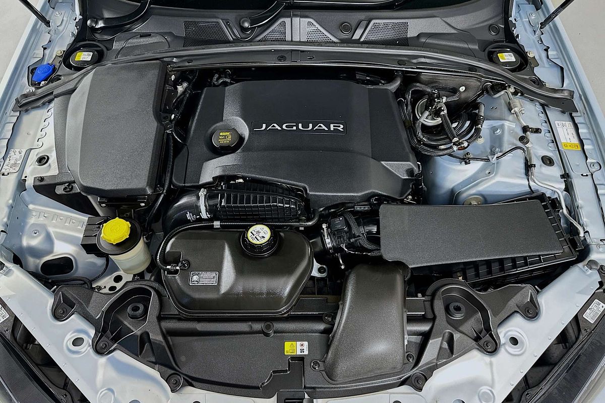 2014 Jaguar XF 3.0D S MY13
