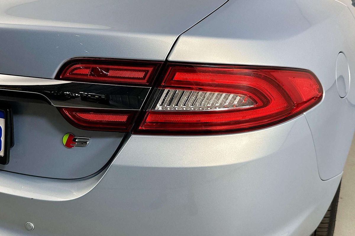 2014 Jaguar XF 3.0D S MY13