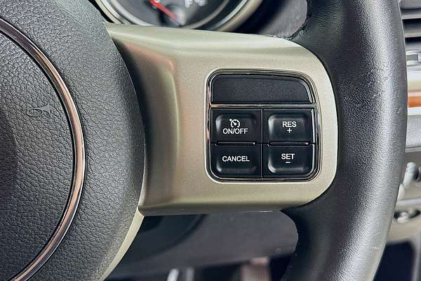 2011 Jeep GRAND CHEROKEE LIMITED (4x4) WK