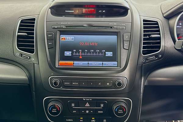 2013 Kia Sorento SLi XM