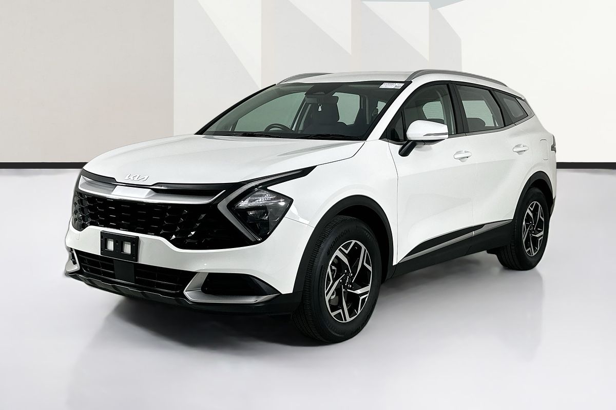 Vehicle photo 4