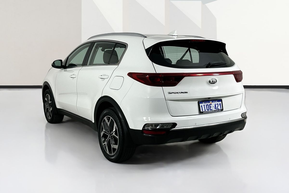 Vehicle photo 6