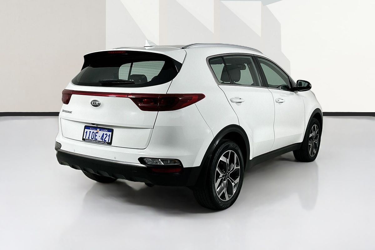 Vehicle photo 9